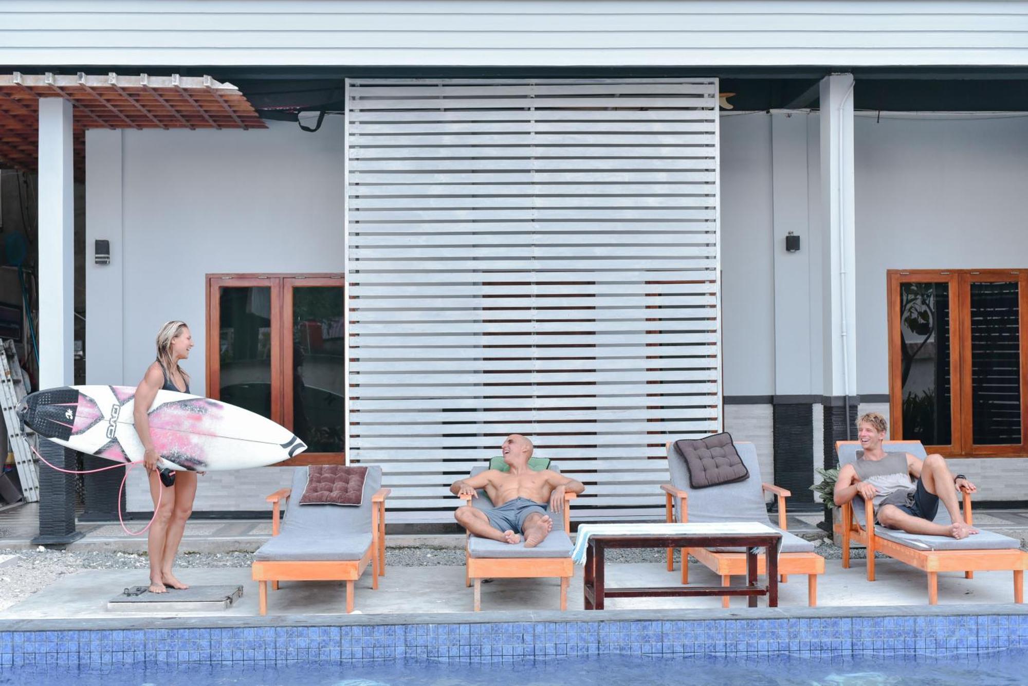 Hotel Oseda Nias Surf House Hilibotodane Esterno foto