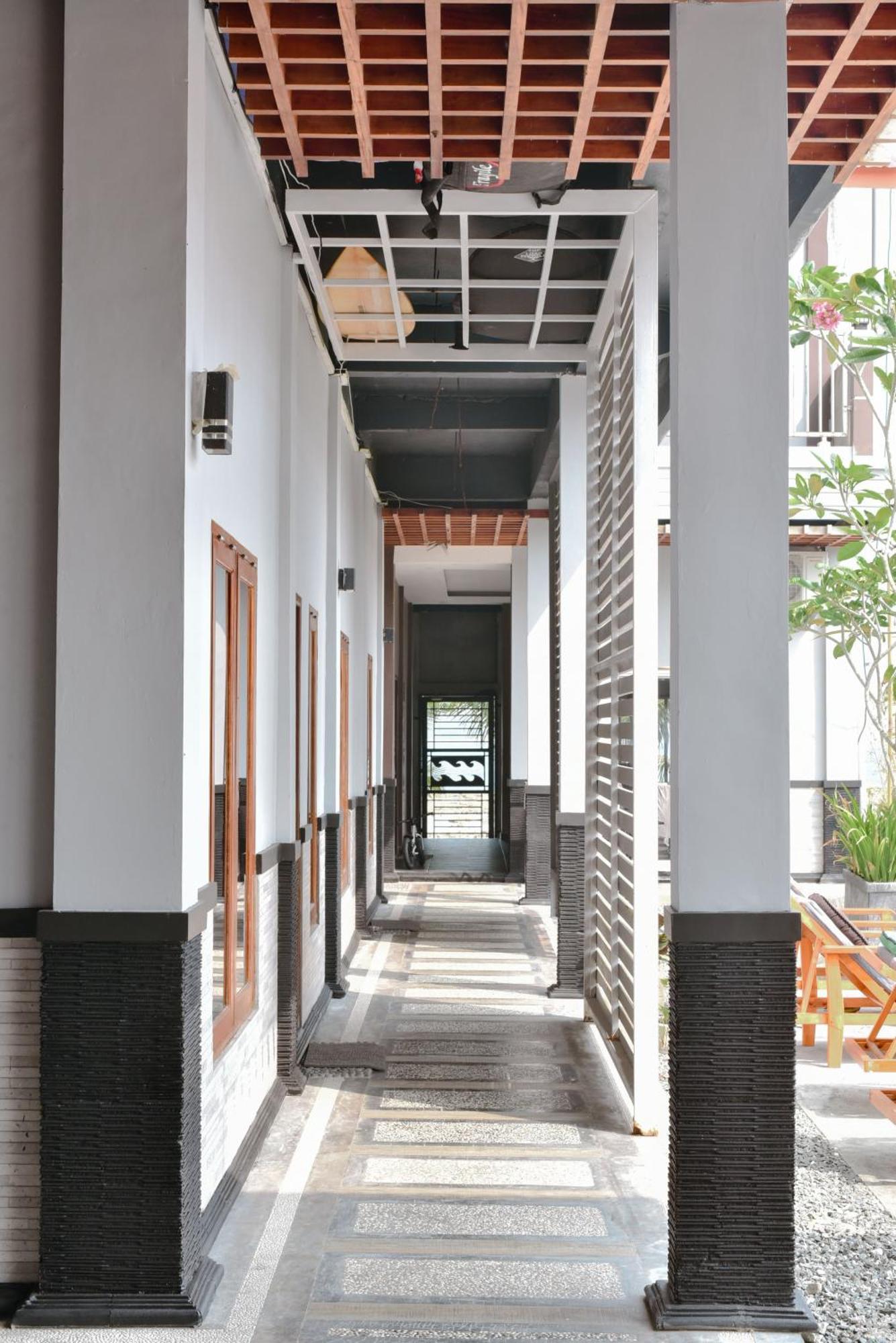 Hotel Oseda Nias Surf House Hilibotodane Esterno foto