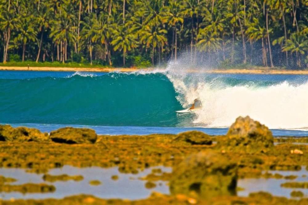 Hotel Oseda Nias Surf House Hilibotodane Esterno foto