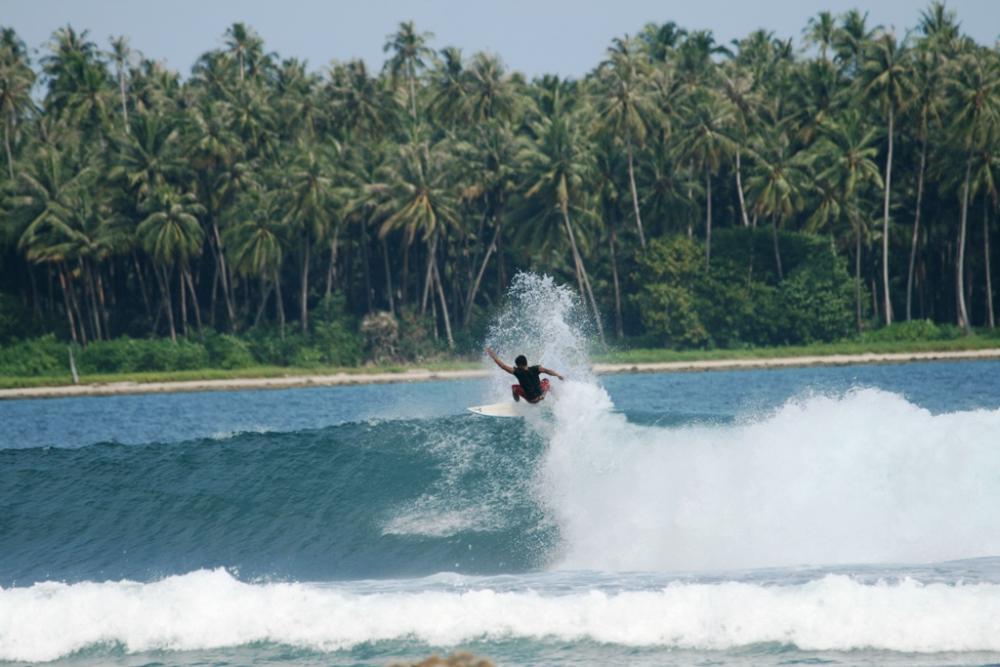 Hotel Oseda Nias Surf House Hilibotodane Esterno foto