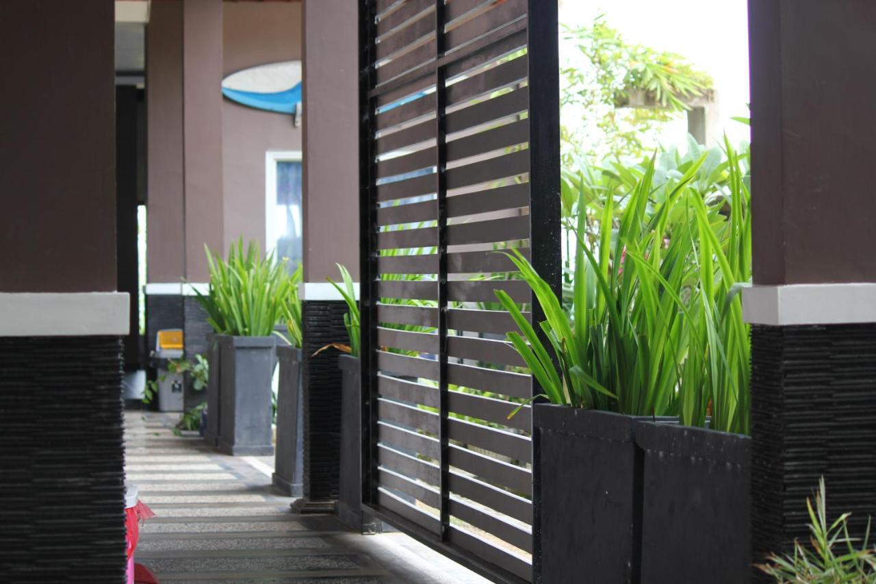 Hotel Oseda Nias Surf House Hilibotodane Esterno foto