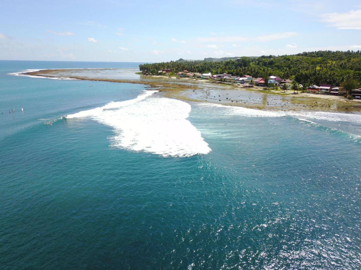 Hotel Oseda Nias Surf House Hilibotodane Esterno foto